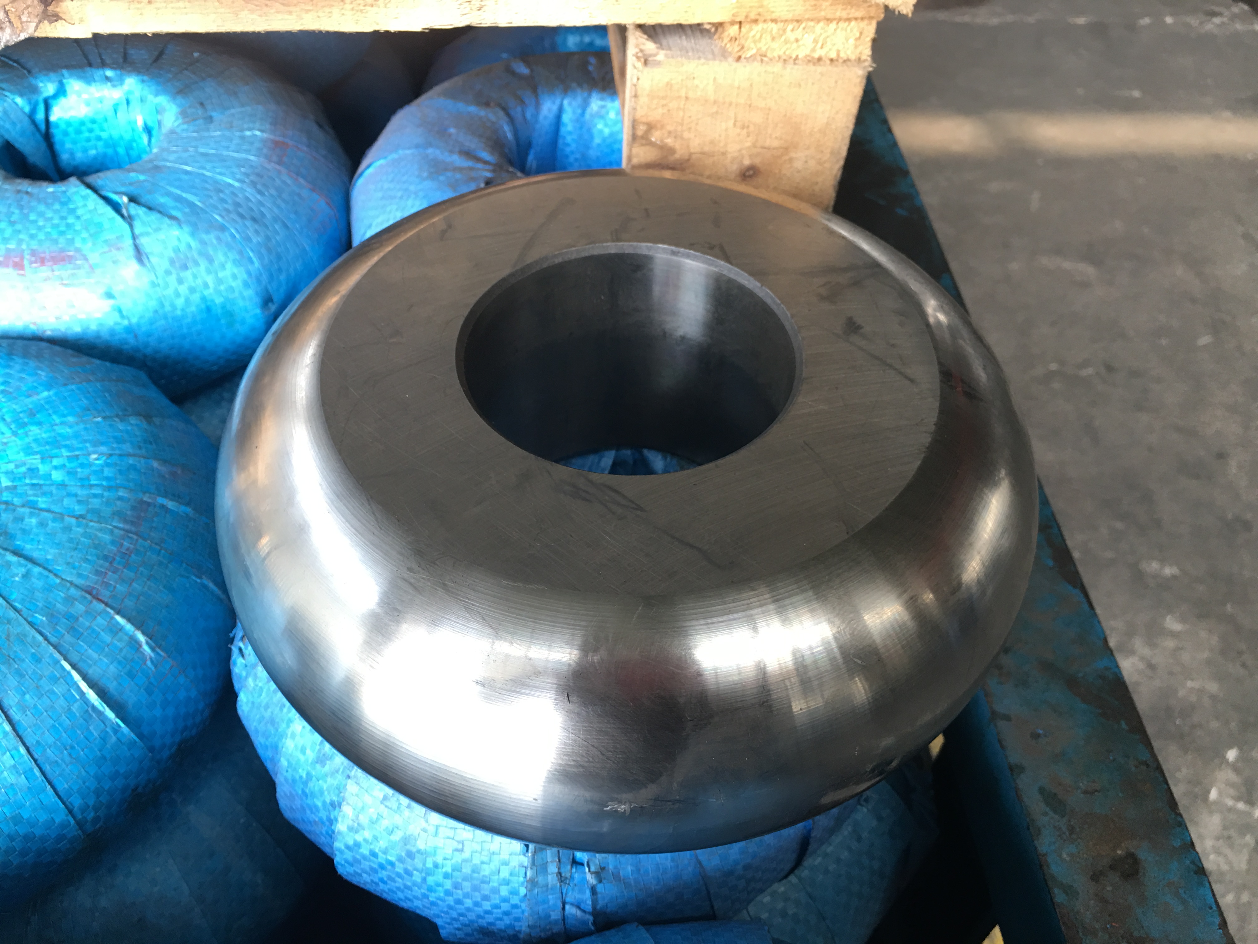 Manganese 65 grinding roller